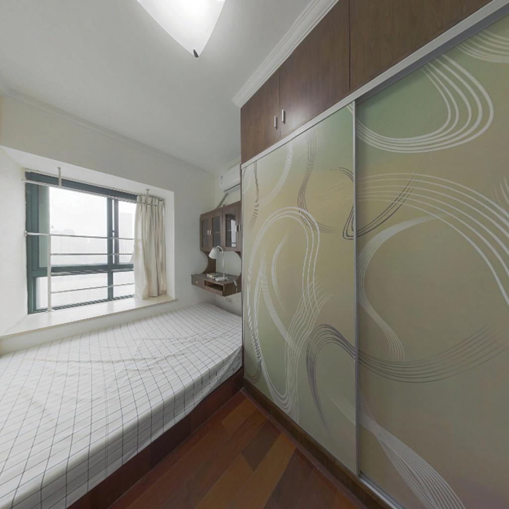 合租·香港路浅水湾 4室1厅 西卧室图
