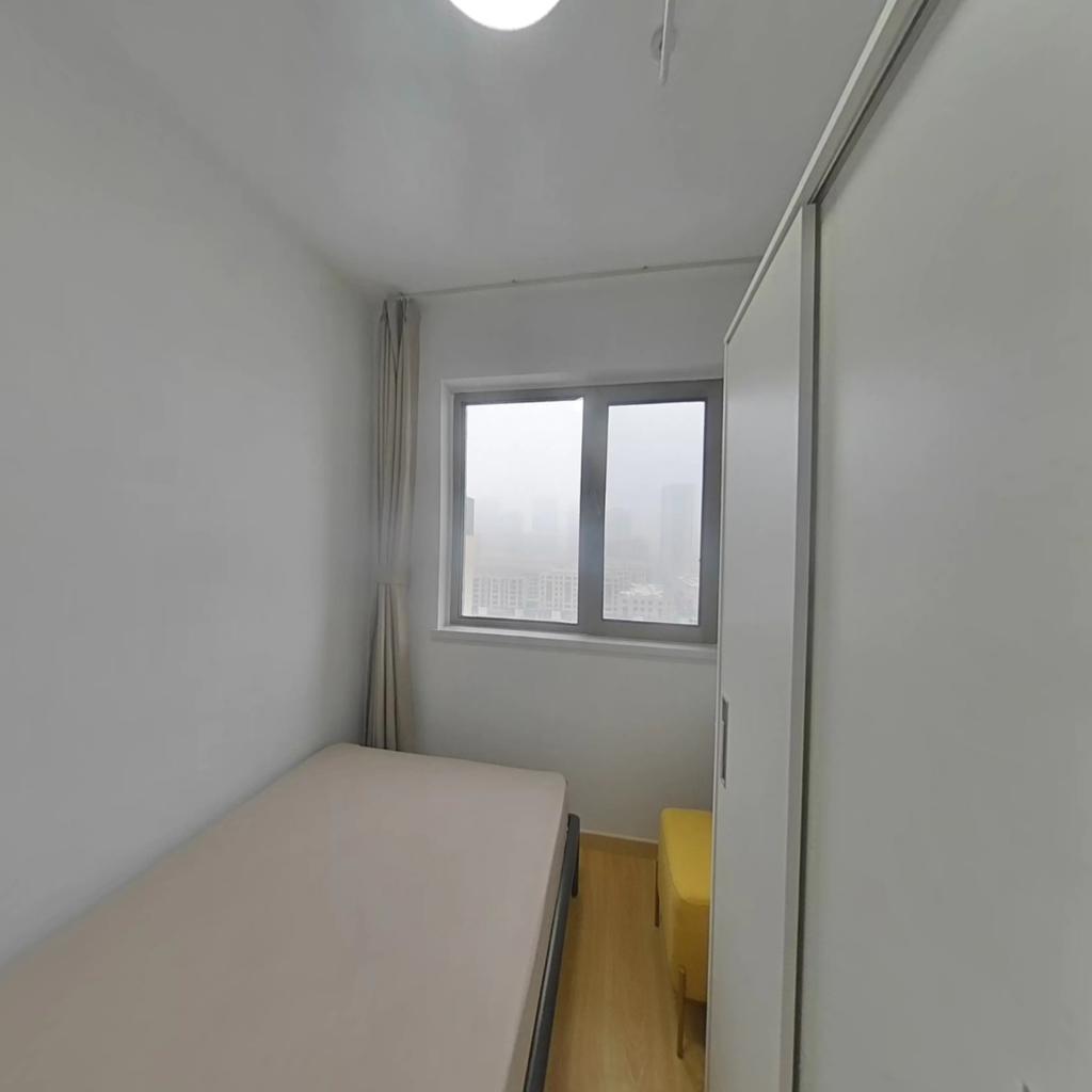合租·保利·和光尘樾 4室1厅 北卧室图